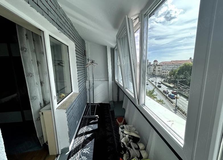 Apartament de vanzare - 5