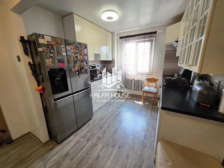 Vand apartament 3 camere cf.1, etaj 3 , zona Micro 3! - 11