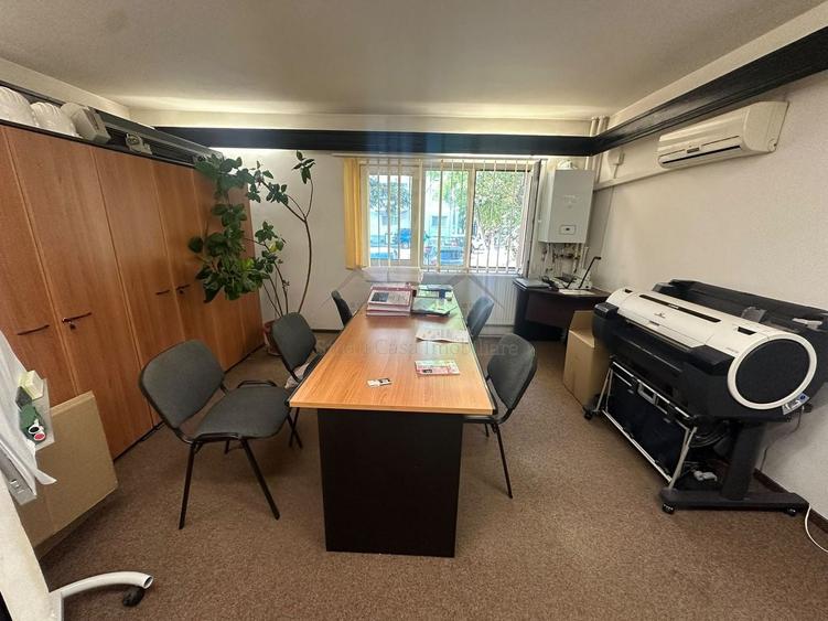 Apartament cu 4 camere decomandat în Moara de foc