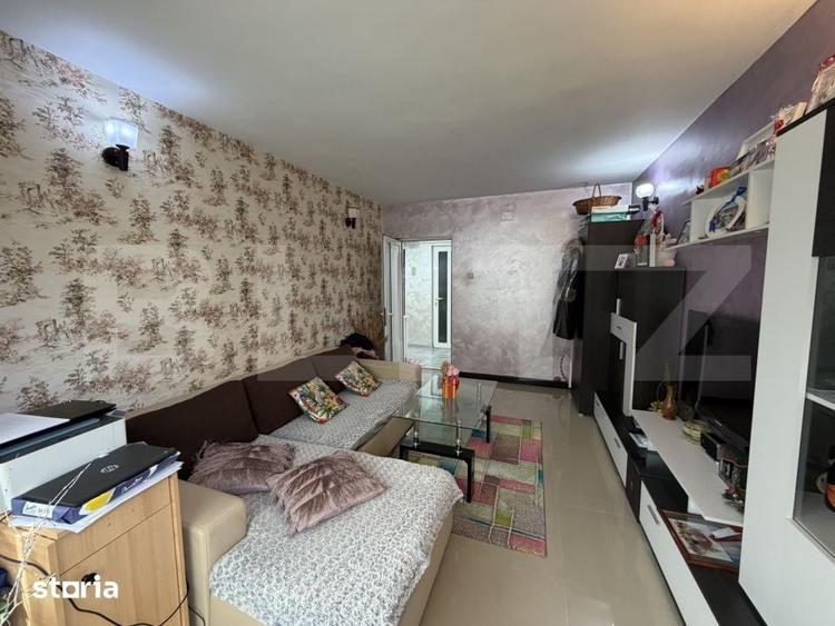 Apartament cu 3 camere decomandat în Plopilor