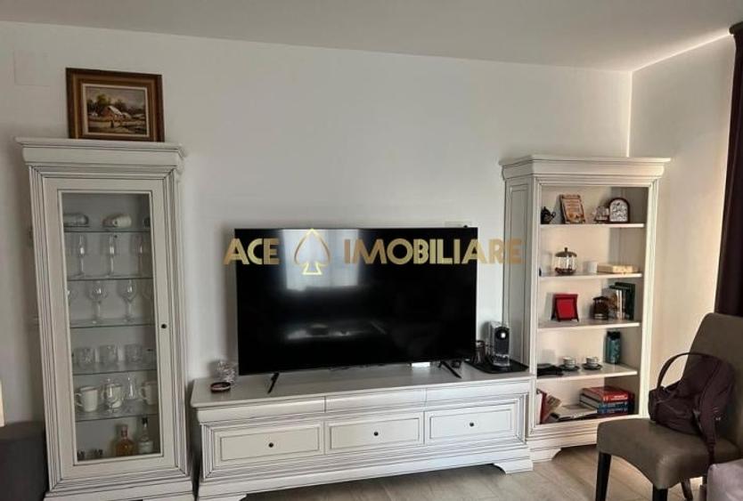 Apartament cu 3 camere semidecomandat, mobilat în Herăstrău
