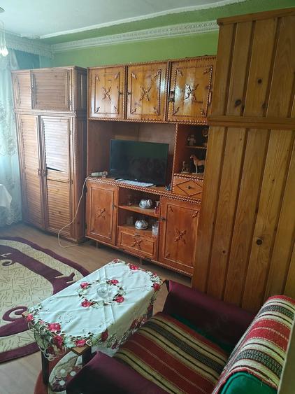 Garsonieră decomandată în Coman