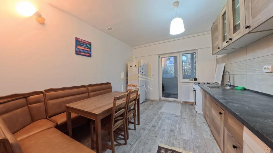 Apartament cu 3 camere decomandat, mobilat în Gheorgheni