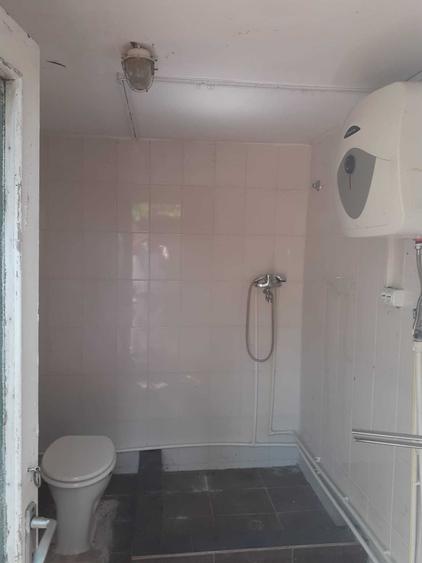 Casă cu 4 camere în Oancea