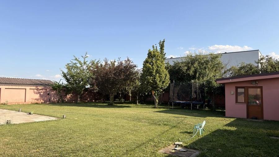 Spațiu comercial, în Odăile