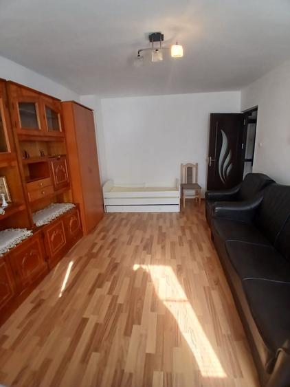 Apartament cu 2 camere decomandat, mobilat în Nord