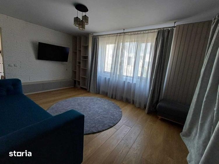 Casă cu 4 camere cu Teren 200 Mp în Central