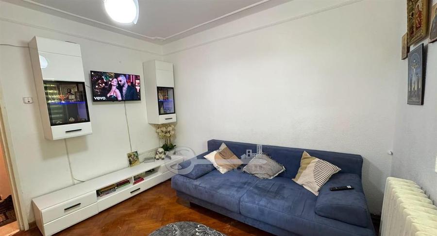 Apartament cu 2 camere decomandat, mobilat în Alexandru cel Bun