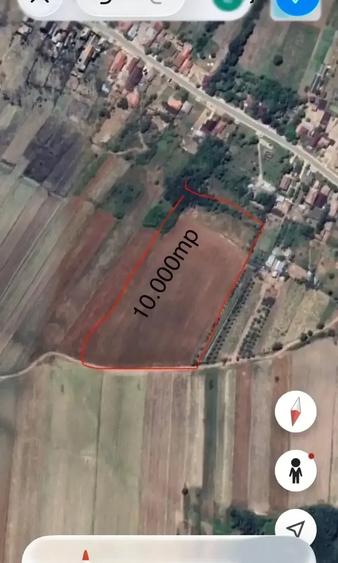 Teren de 10000 mp, în Central