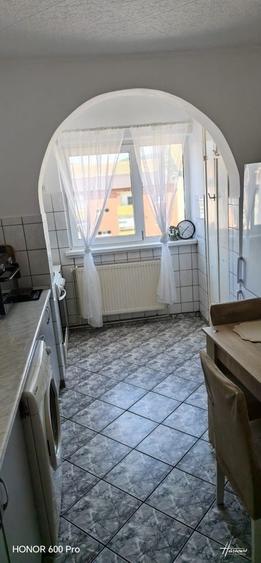 Apartament cu 2 camere decomandat în Vitrometan