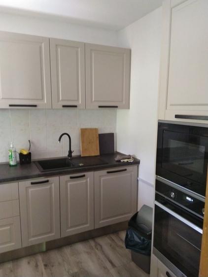 Casă cu 3 camere în Pârâu Mare