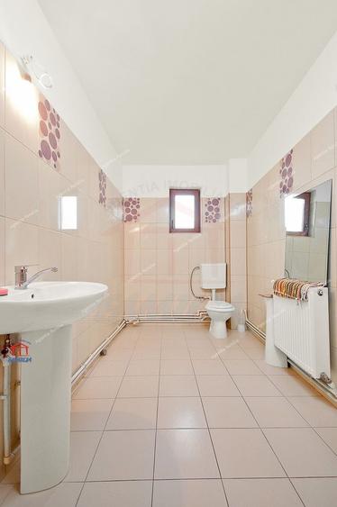 Casă individuală cu 7 camere cu Canalizare în Mazepa 2