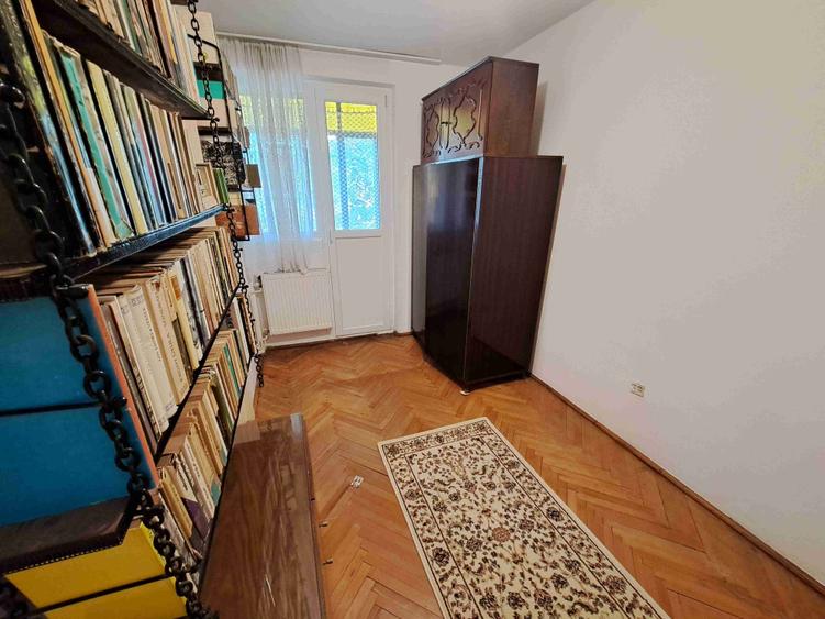Apartament cu 2 camere semidecomandat în Semicentral