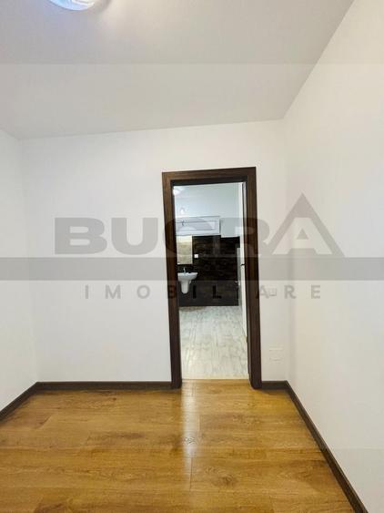 Duplex cu 5 camere cu Canalizare în Europa