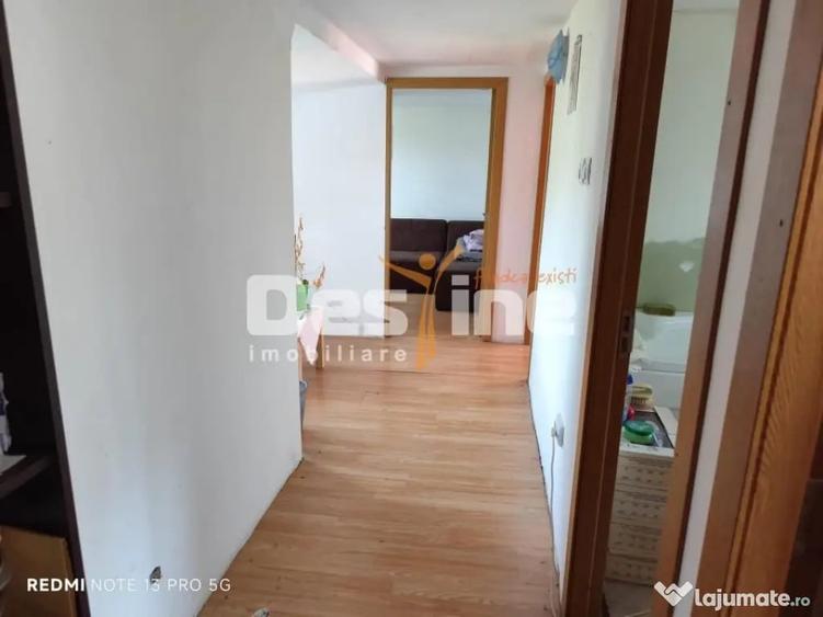 Casă cu 5 camere cu Teren 200 Mp în Sud