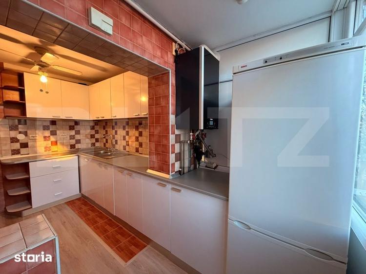 Apartament cu 3 camere decomandat în 1 Mai