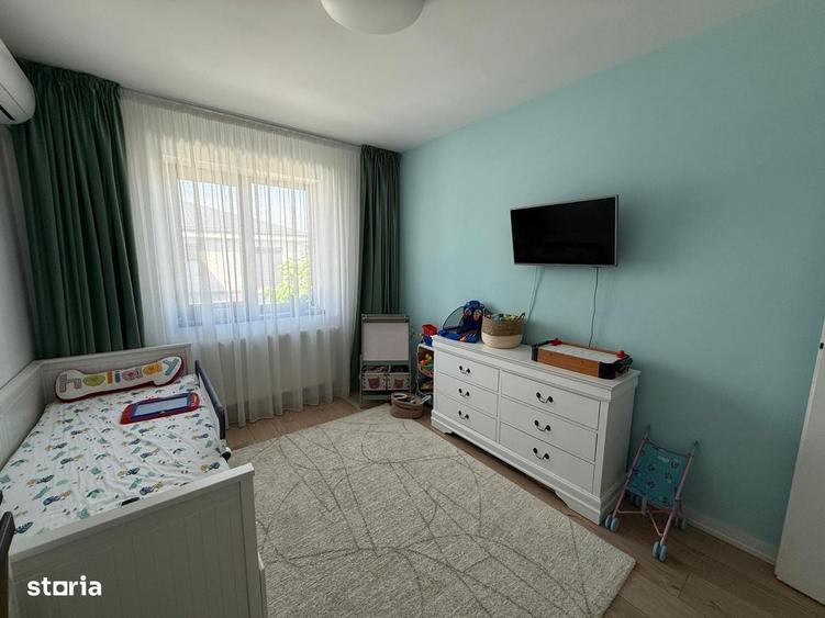 Casă cu 4 camere cu Teren 213 Mp în Central