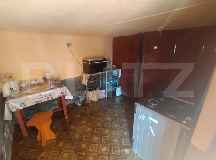 Casă cu 5 camere cu Teren 1100 Mp în Central