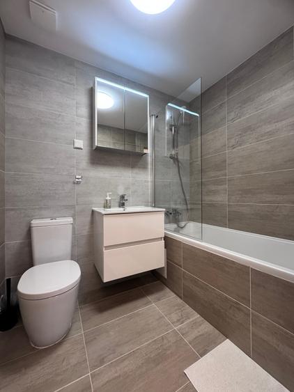 Apartament cu 3 camere în Costin Georgian