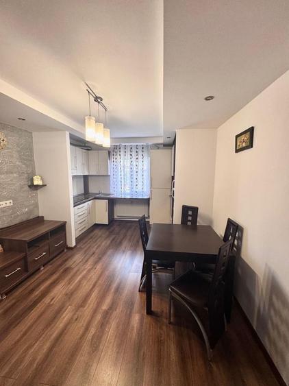 Apartament cu 2 camere decomandat în Nufărul