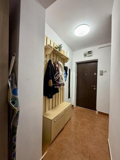 Apartament cu 2 camere decomandat în Gruia
