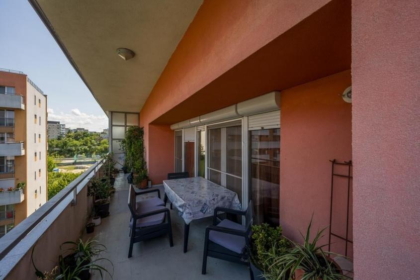 Apartament cu 3 camere decomandat, mobilat în Politehnica