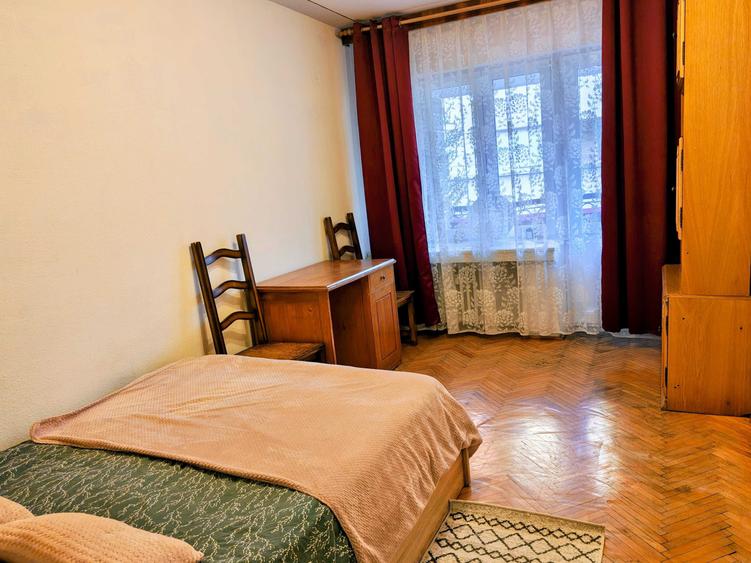 Apartament cu 4 camere decomandat în Ultracentral