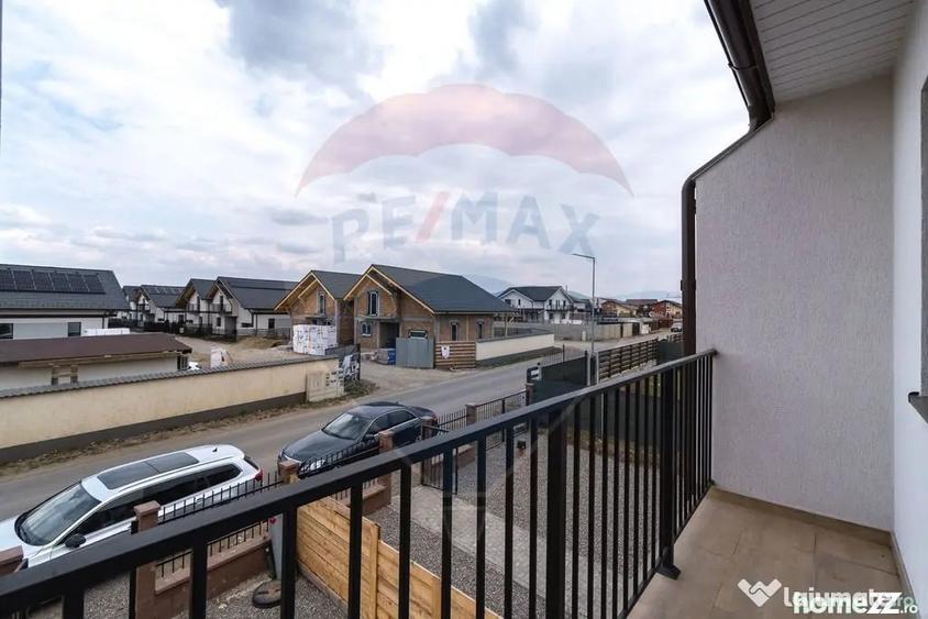 Casă cu 4 camere cu Teren 252 Mp în Tărlungeni