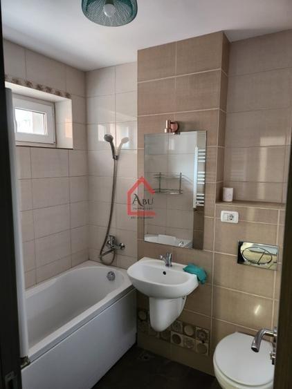 Apartament cu 2 camere decomandat, mobilat în Podu Roș — fotografia 3