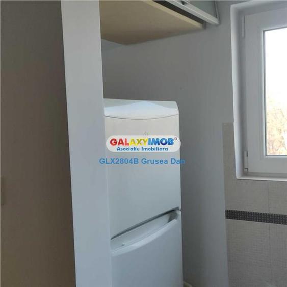 Apartament cu 2 camere decomandat, mobilat în Apărătorii Patriei