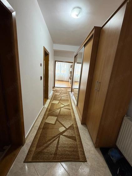 Apartament cu 2 camere decomandat în Ștrand