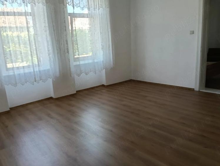 Casă cu Teren 1989 Mp în Bulgăruș