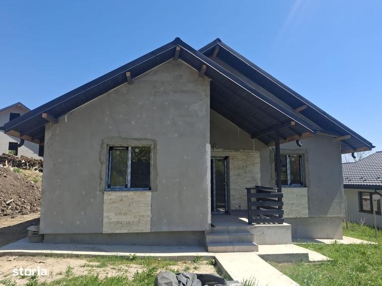 Casă cu 4 camere cu Teren 520 Mp în Miroslava