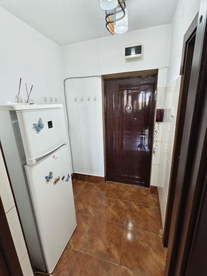 Proprietar Inchiriez Garsoniera Piata Drumul Taberei - 7