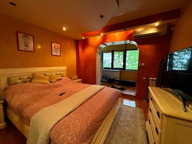 Apartament cu 3 camere decomandat în Târgu Cucu