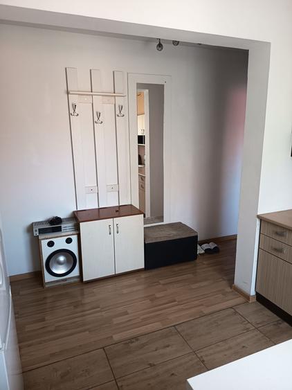 Apartament cu 2 camere în Florești