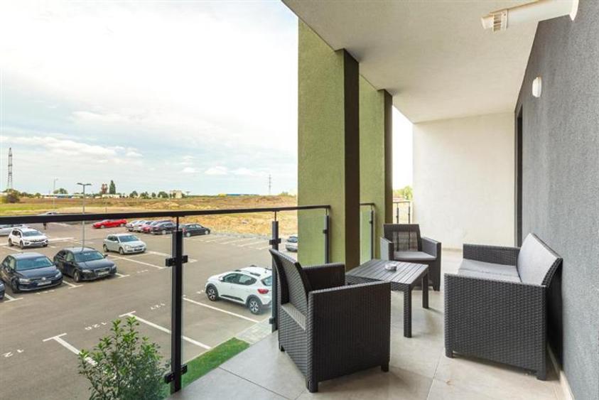 Apartament cu 2 camere decomandat, mobilat în Aradului