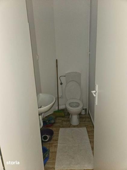 Apartament cu 3 camere decomandat în Libertății