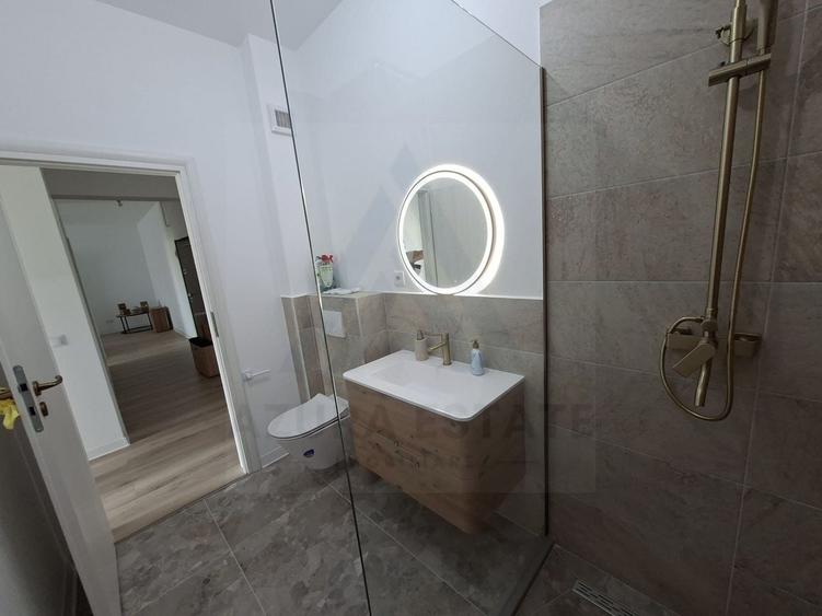 Apartament lux prima inchiriere 3 camere 76mp utili si boxa Selimbar - 9
