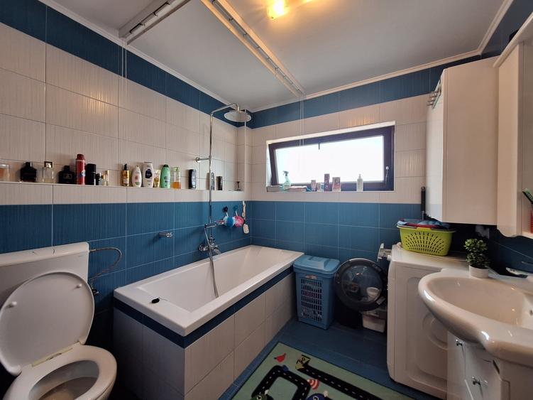 Apartament cu 3 camere, 2 terase, parcare, zona Sub Cetate - 8