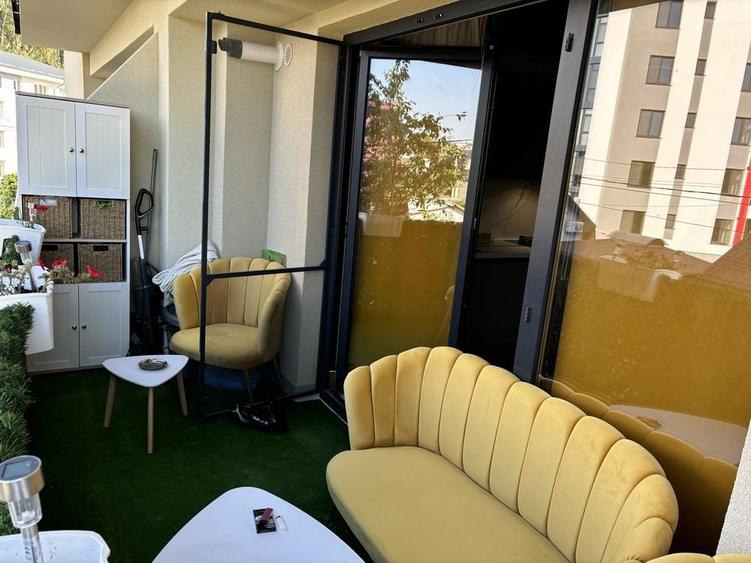 Apartament cu 2 camere decomandat în Central