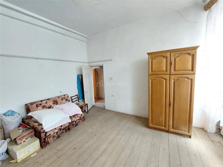 Apartament cu 2 camere decomandat în Ultracentral