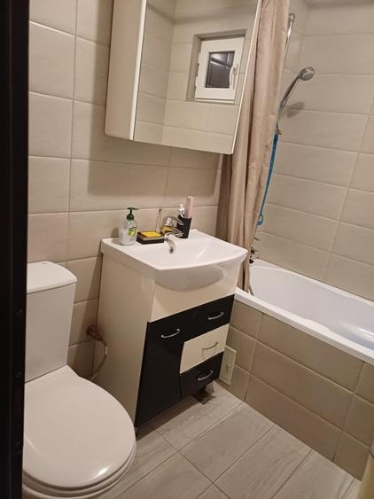Apartament cu 3 camere semidecomandat în Sălaj