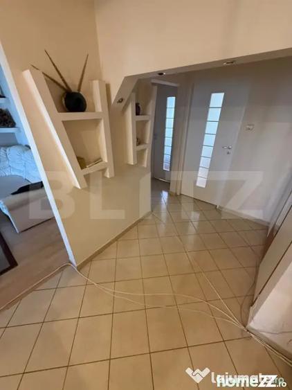 Apartament cu 3 camere decomandat în Ștefan cel Mare