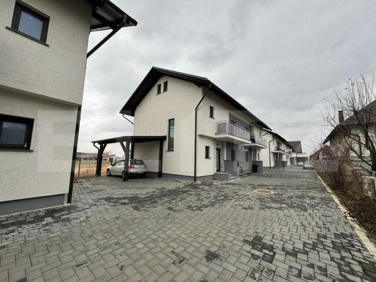 Casă individuală cu 4 camere cu Teren 300 Mp în Central