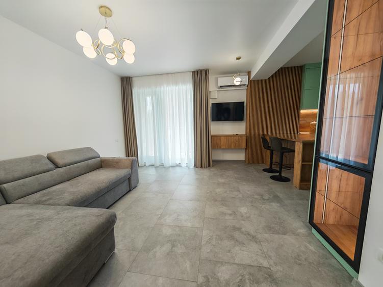 Apartament cu 2 camere decomandat în Universitate