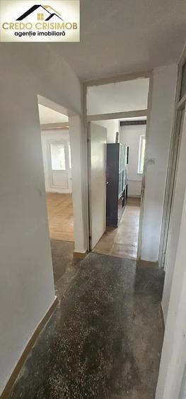 Apartament cu 3 camere decomandat în Luncă