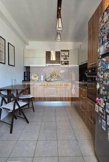 Apartament cu 3 camere decomandat, mobilat în Brâncoveanu