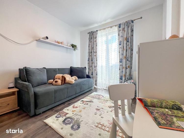 Apartament de 3 camere, 56 mp, parcare, str Tineretului - 5
