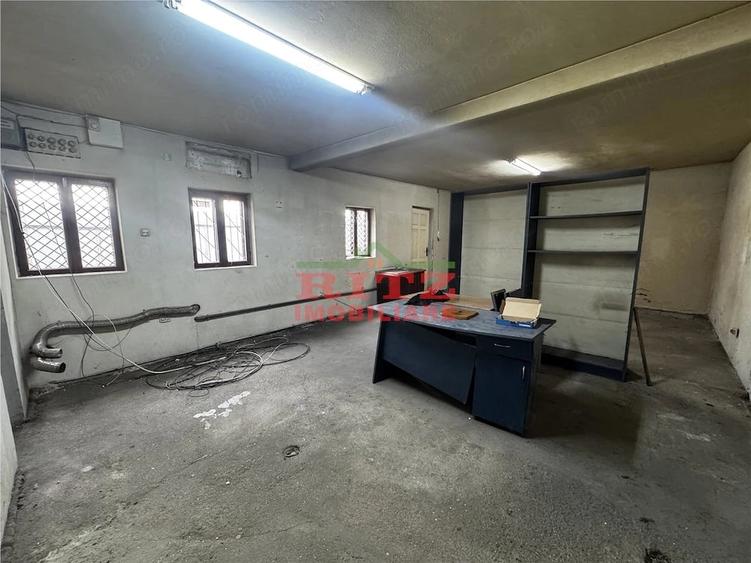 Spațiu comercial, de 97 mp, în Orașul de Jos